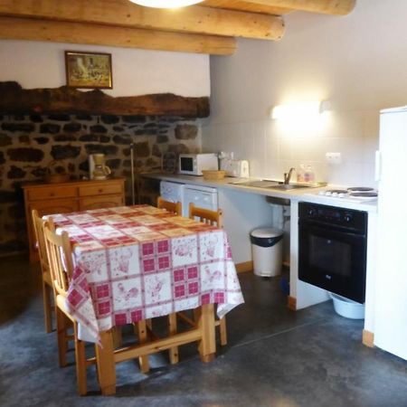 Gite Charmant Pour 8 Pers A Rauret Avec Cheminee, Terrasse Et Acces "Tourisme Et Handicap" - Fr-1-582-186 Buitenkant foto