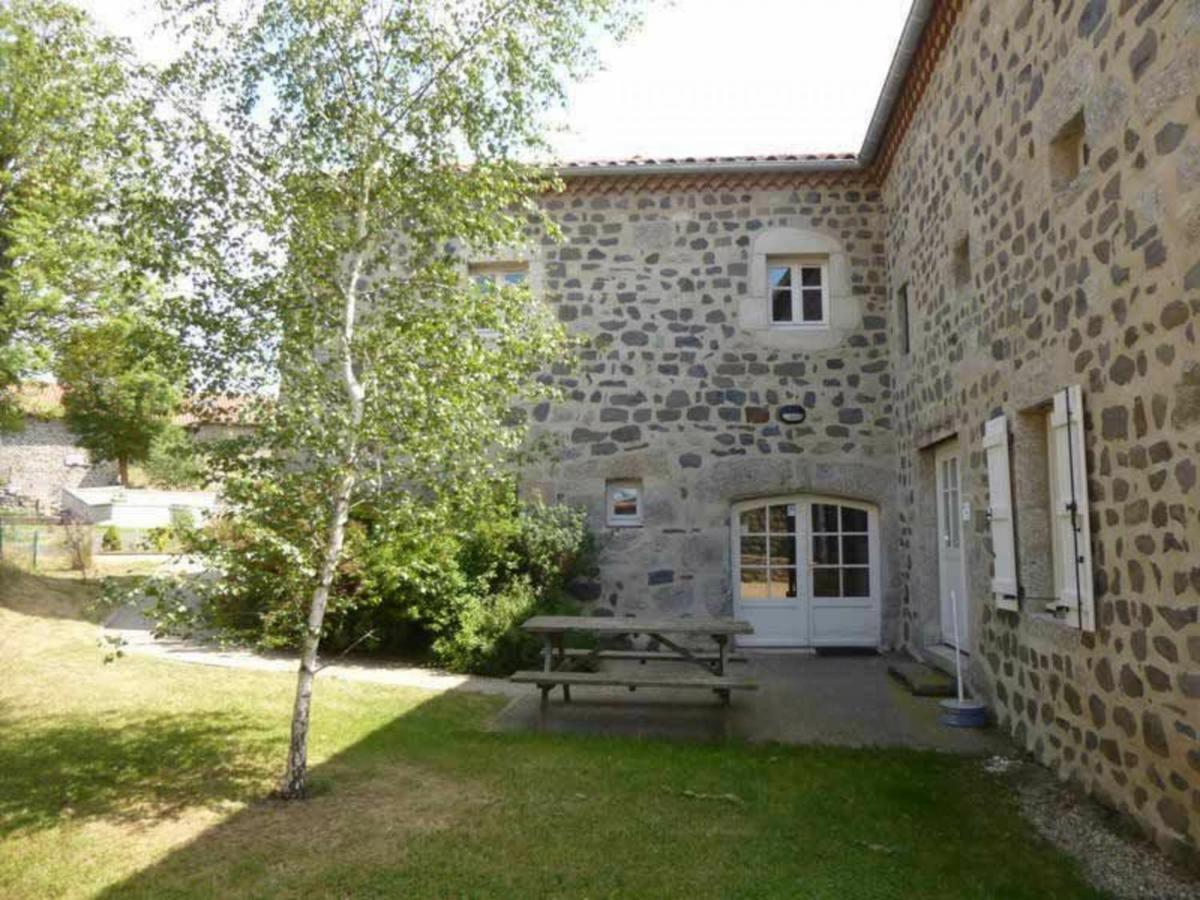 Gite Charmant Pour 8 Pers A Rauret Avec Cheminee, Terrasse Et Acces "Tourisme Et Handicap" - Fr-1-582-186 Buitenkant foto