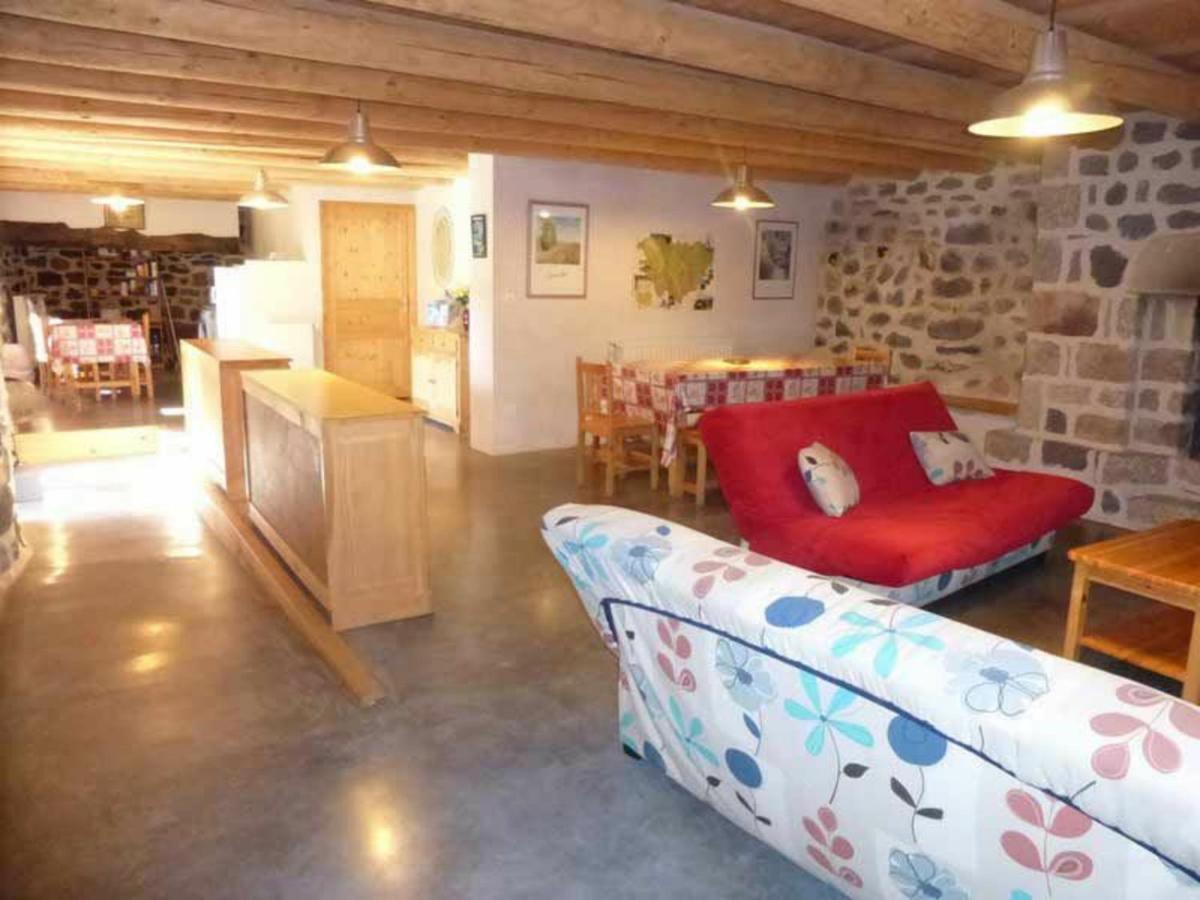 Gite Charmant Pour 8 Pers A Rauret Avec Cheminee, Terrasse Et Acces "Tourisme Et Handicap" - Fr-1-582-186 Buitenkant foto